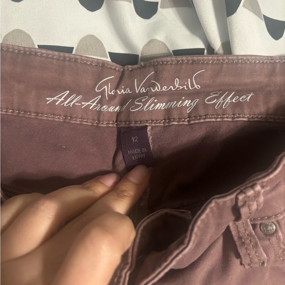 Jeans - Picture 9 of 11